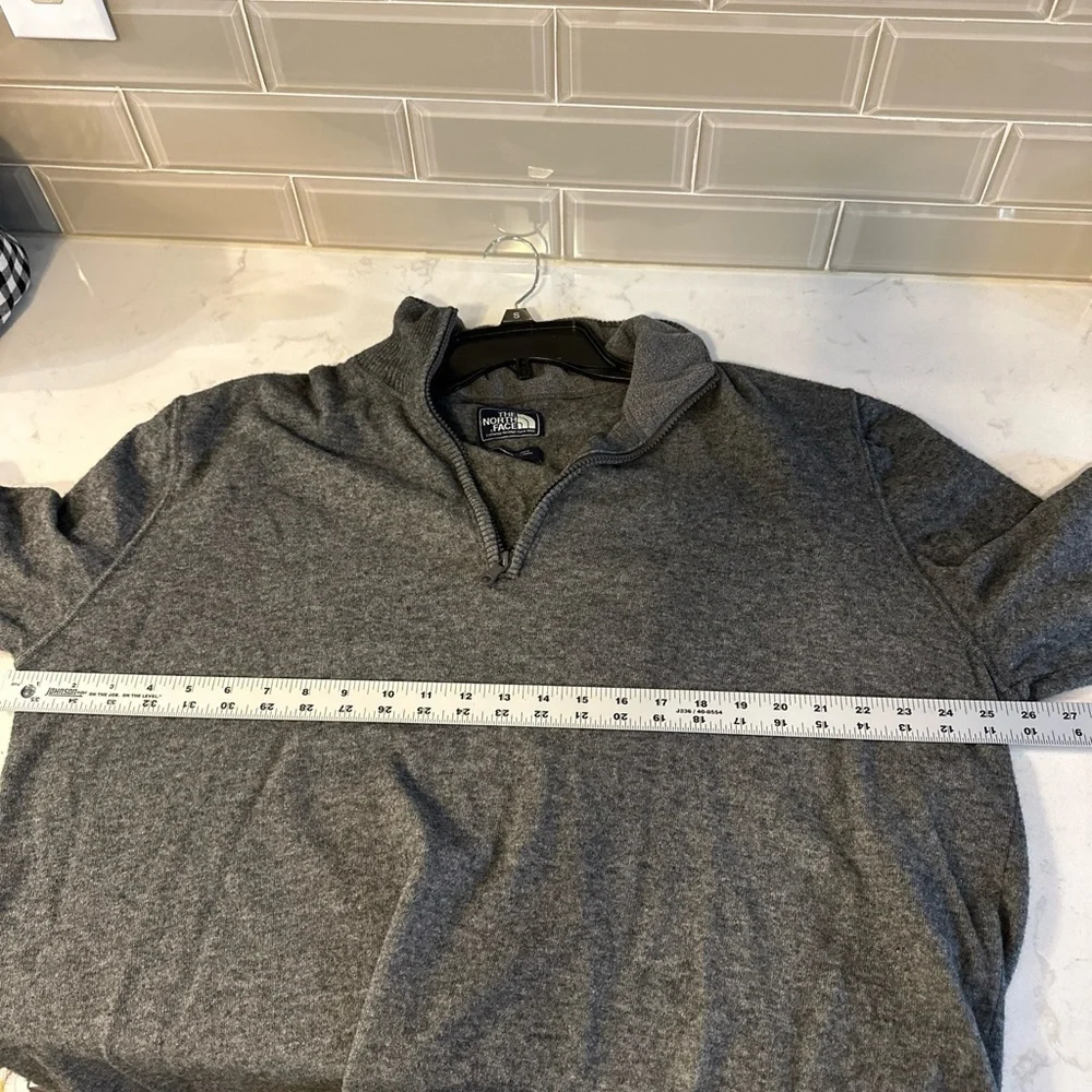 The North‎ Face wool blend half zip jacket gray size XL
